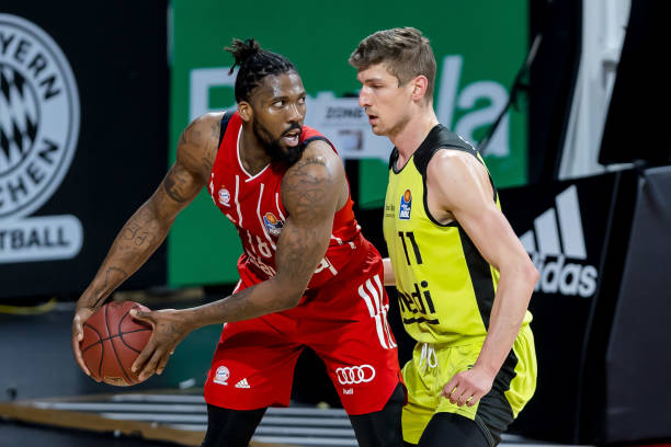 而即将进行 而即将进行