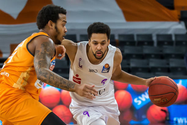 赛更是让人 赛更是让人