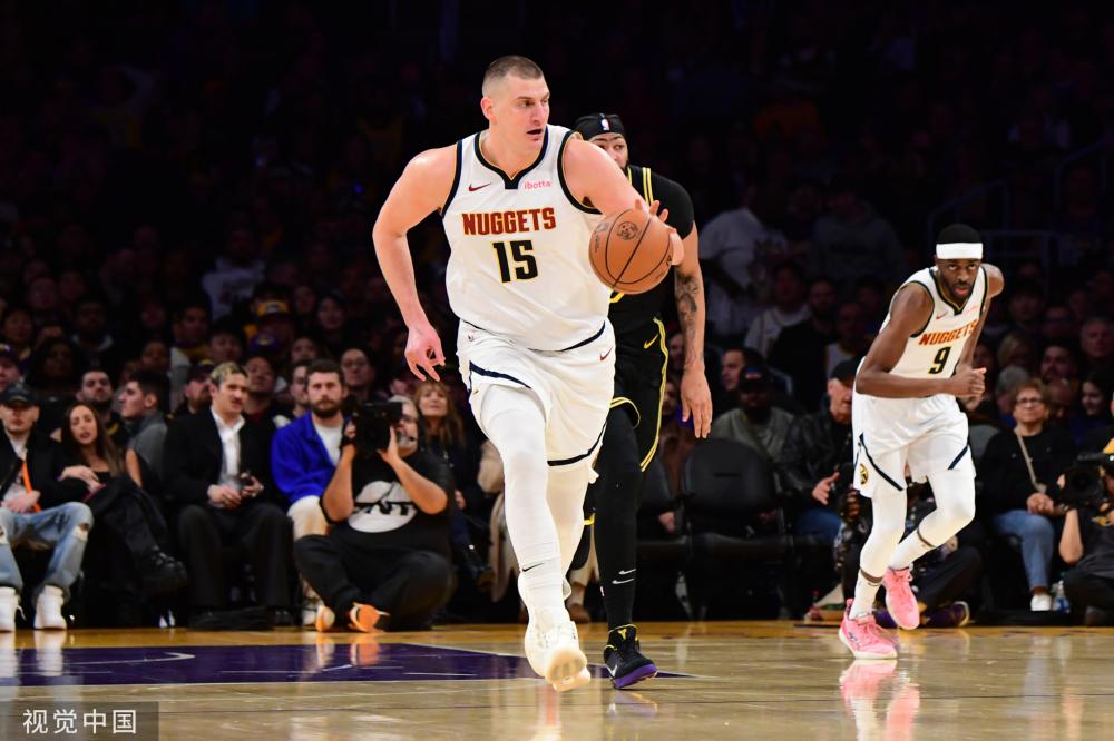 转会费和个 转会费和个